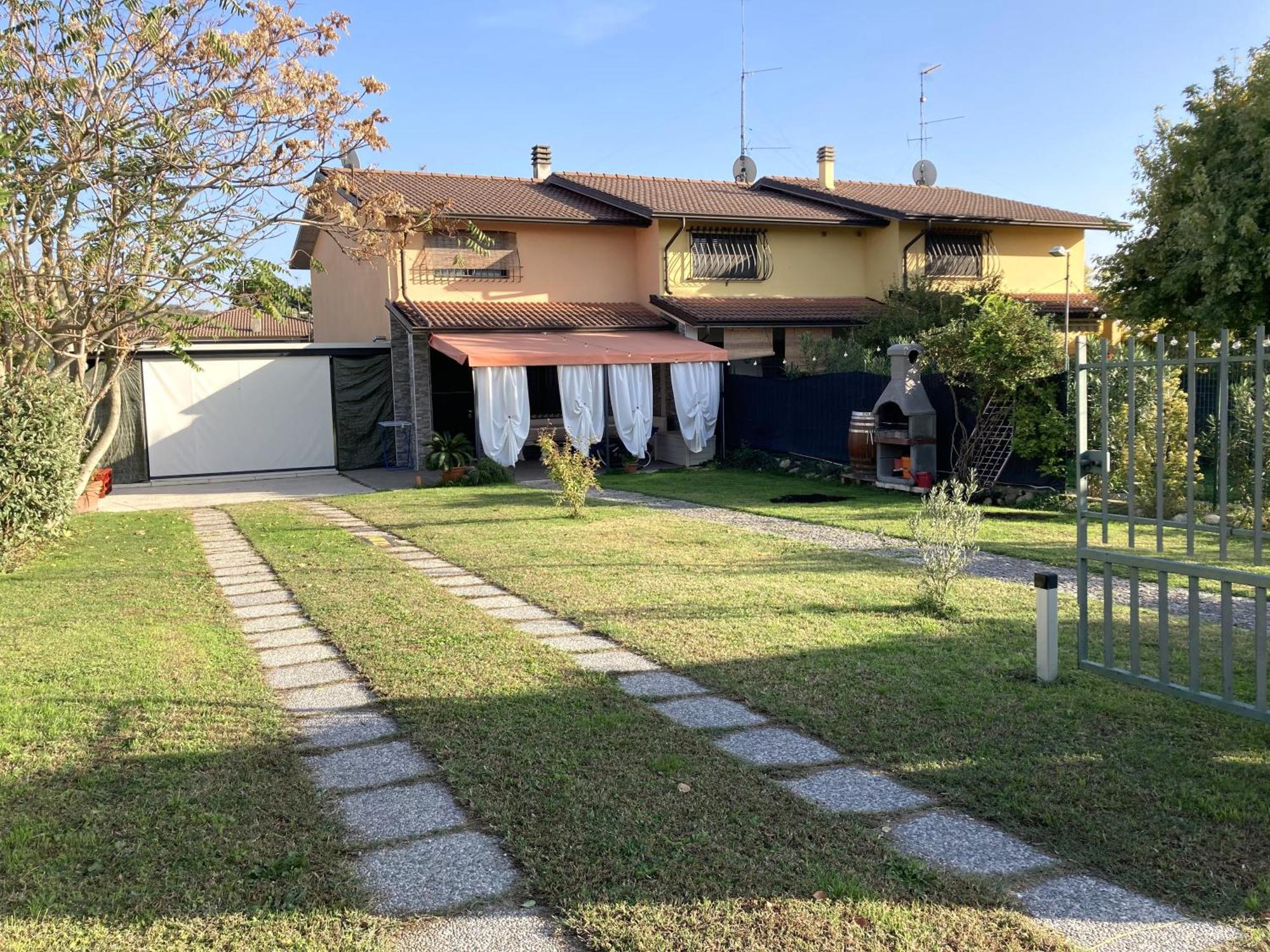 Garda Art&Garden Villa Volta Mantovana Buitenkant foto