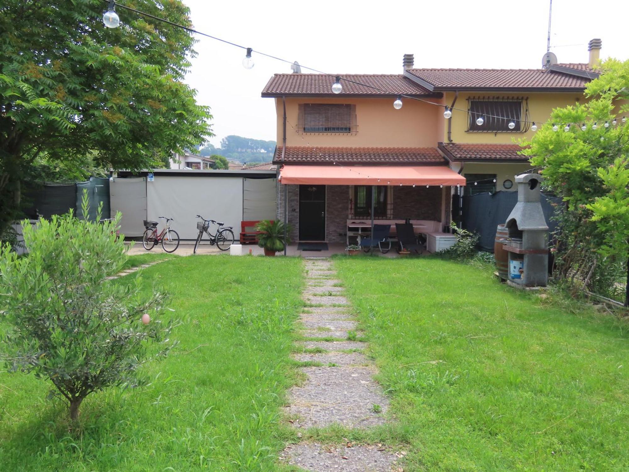 Garda Art&Garden Villa Volta Mantovana Buitenkant foto